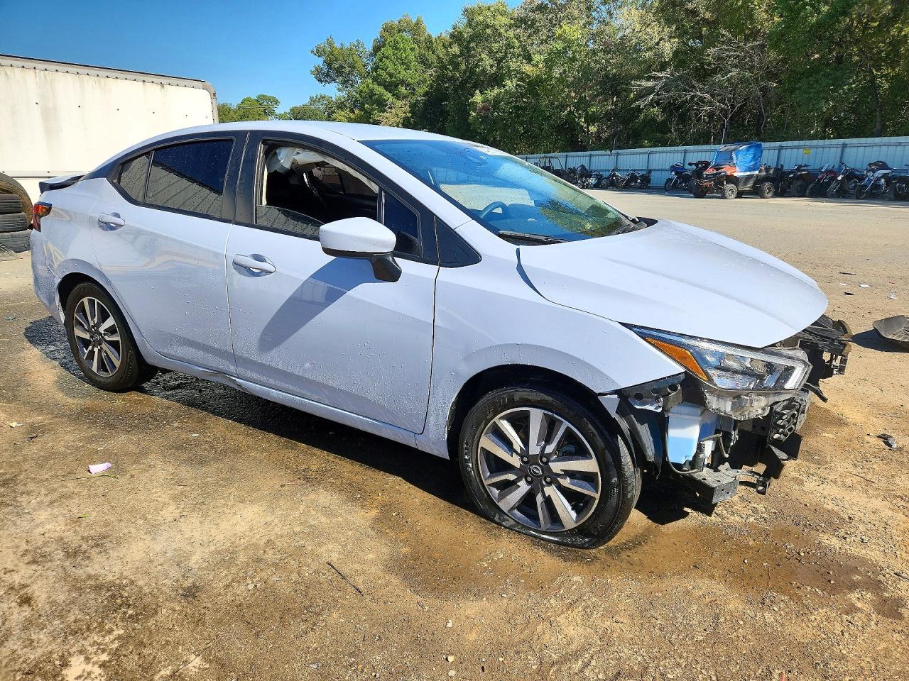 2025 Nissan Versa Sv - Фото 4