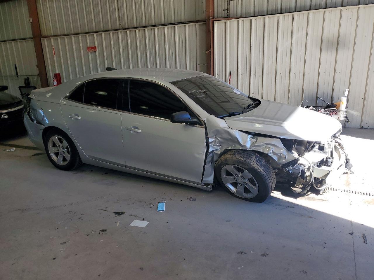 2015 Chevrolet Malibu Ls - Фото 4