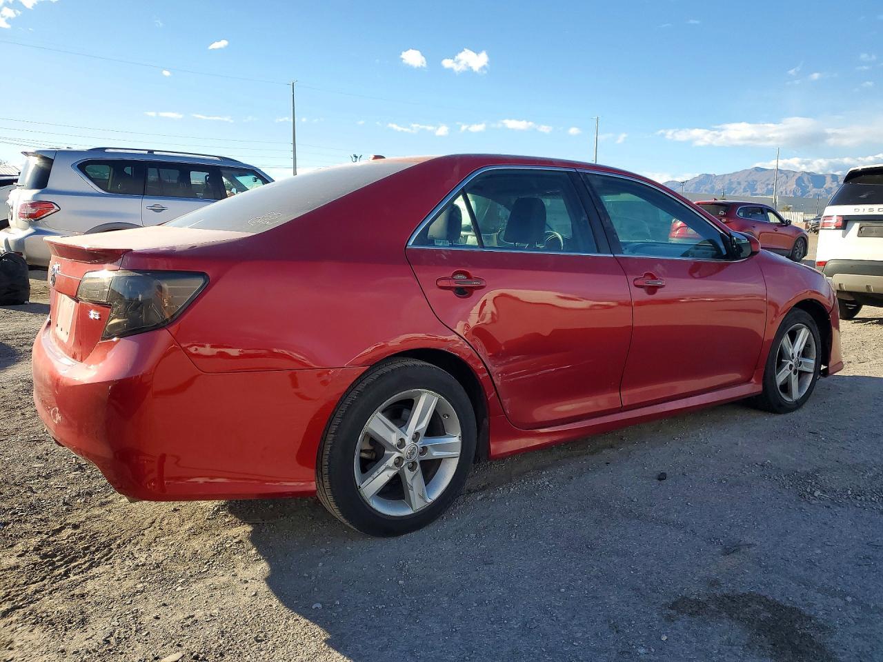 2013 Toyota Camry Se - Фото 3