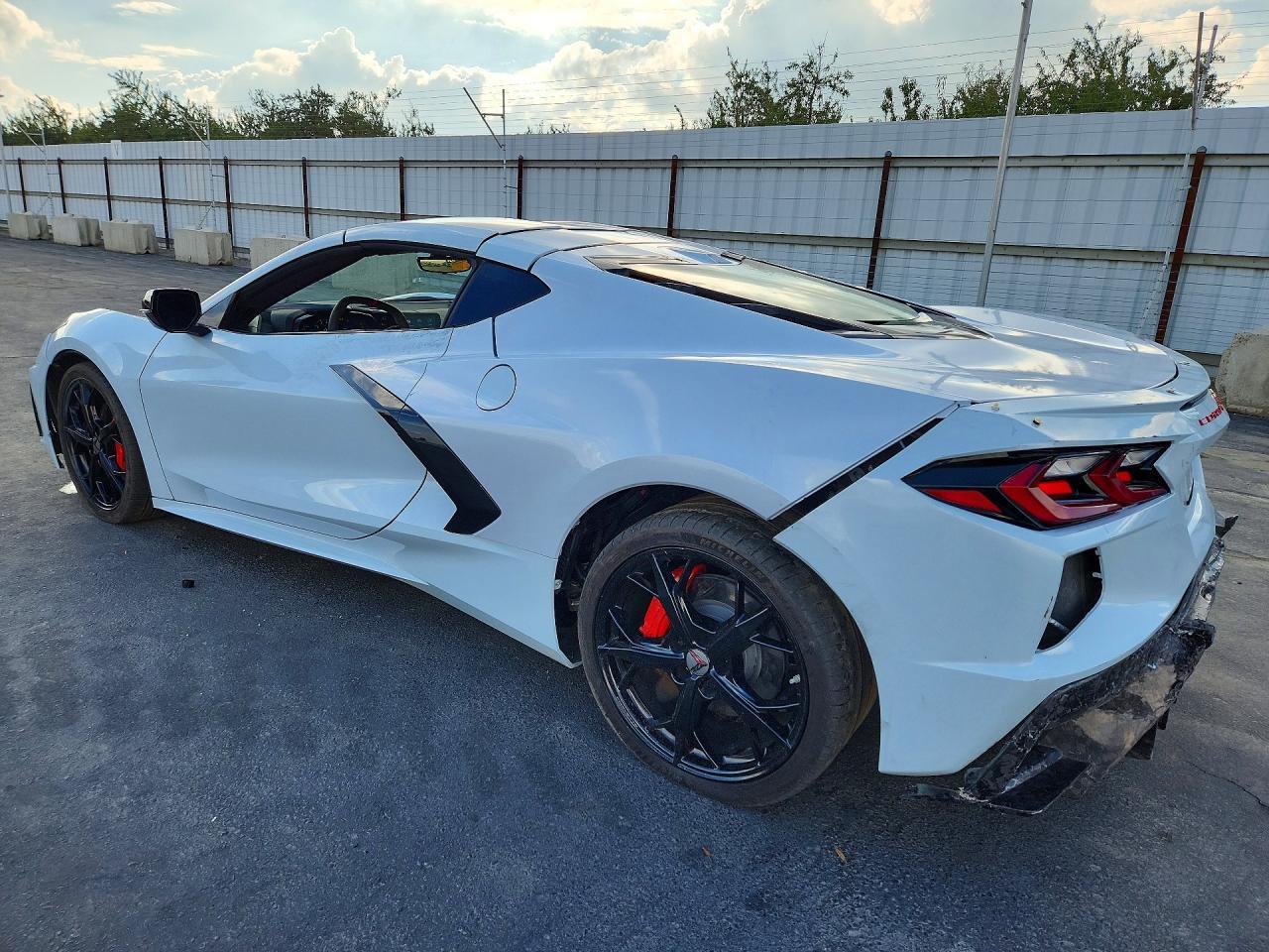 2020 Chevrolet Corvette Stingray 3Lt - Фото 2