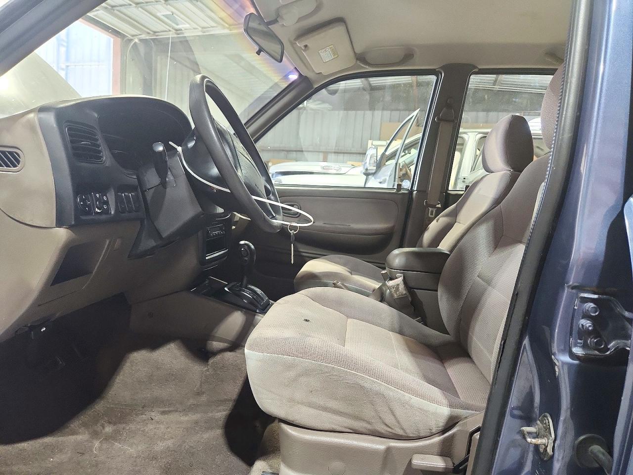 2001 Kia Sportage Base - Фото 7