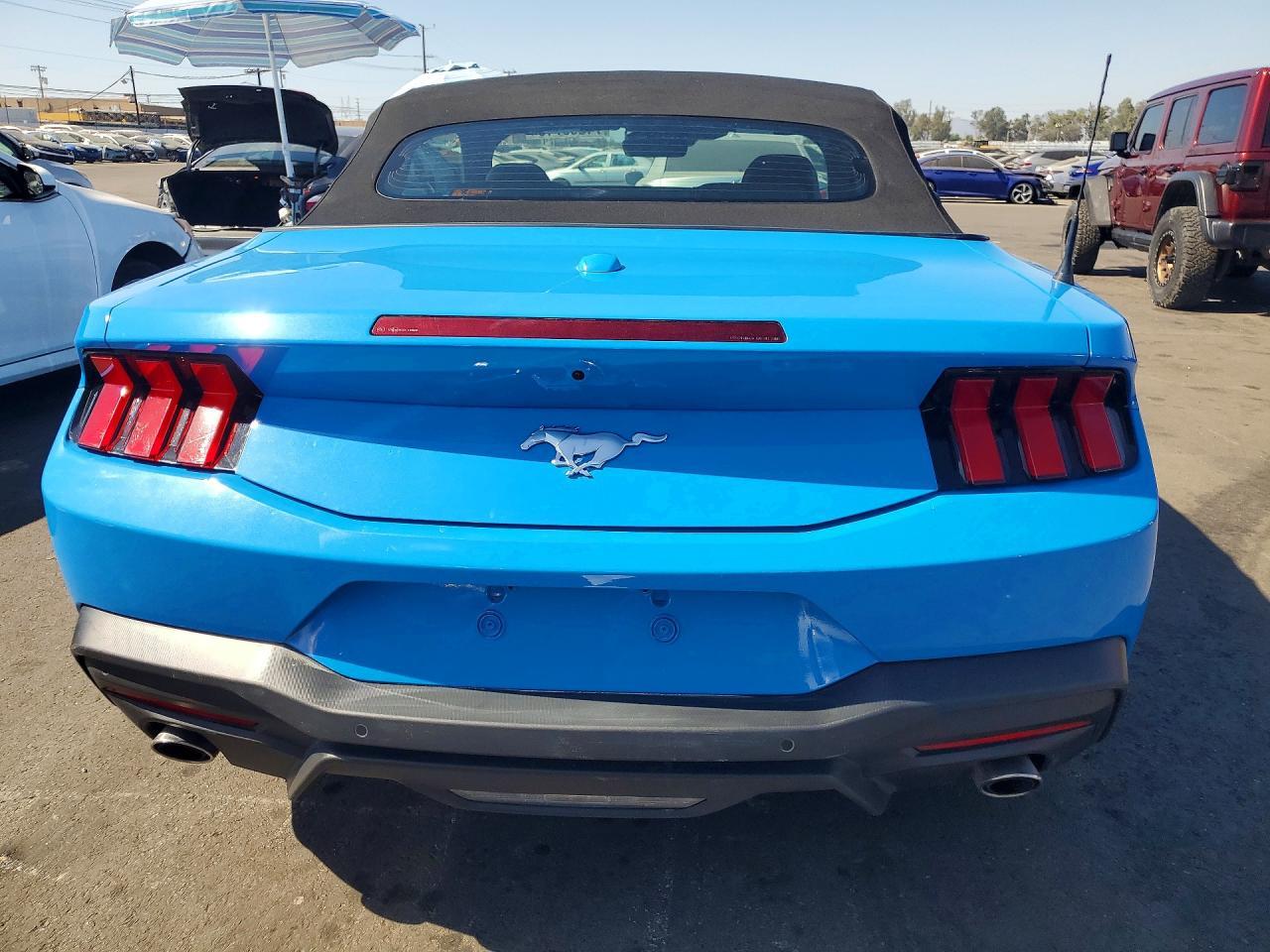 2024 Ford Mustang - Фото 6