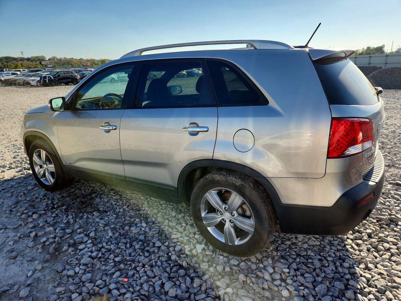 2013 Kia Sorento Ex - Фото 2