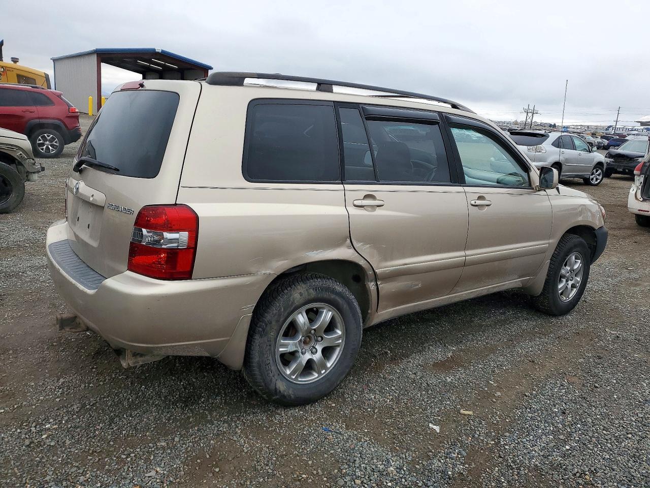 2005 Toyota Highlander Base - Фото 3