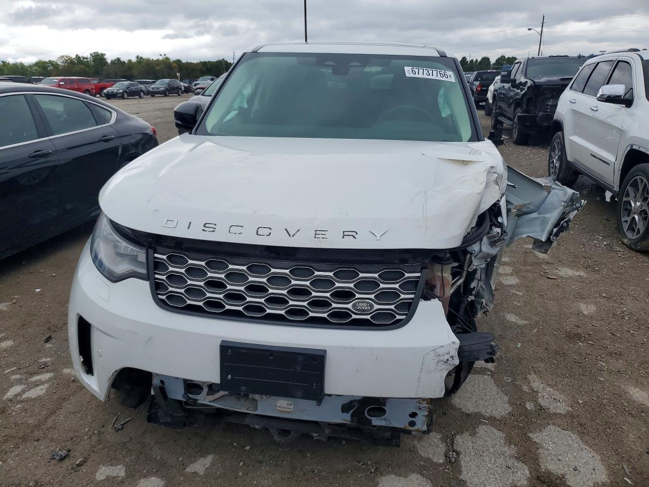 2024 Land Rover Discovery S - Фото 5