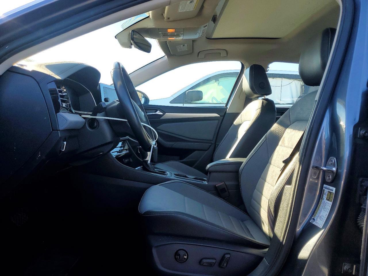 2025 Volkswagen Jetta Se - Фото 7