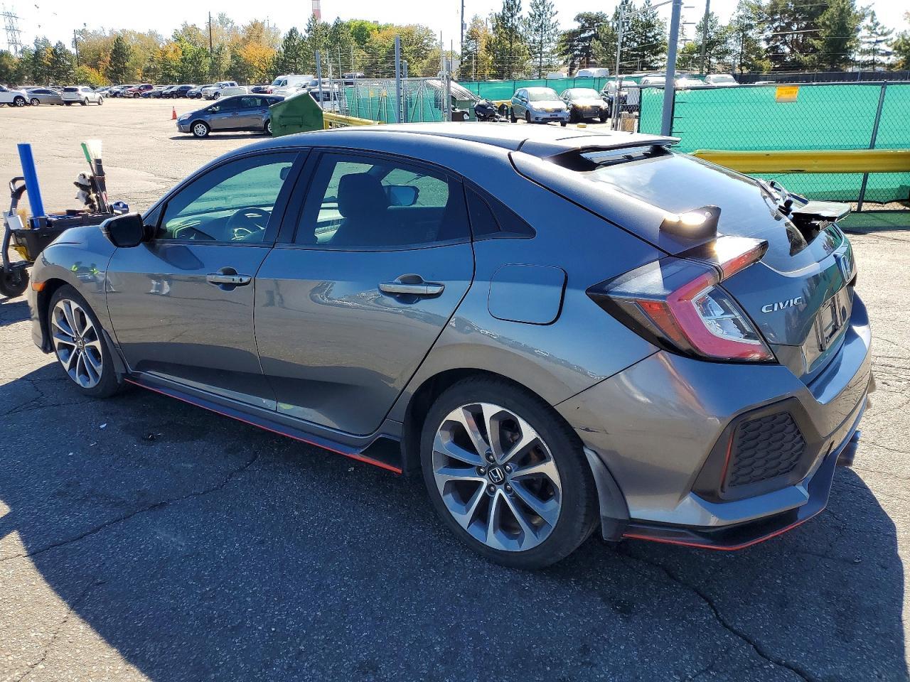 2018 Honda Civic Sport Touring - Фото 2