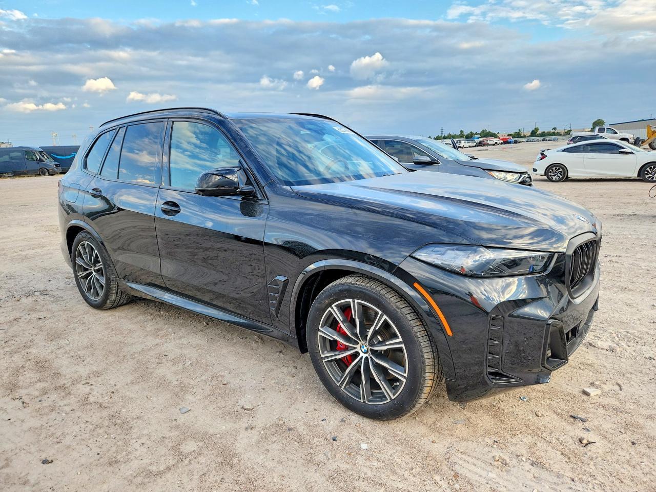 2026 BMW X5 M60I - Фото 4