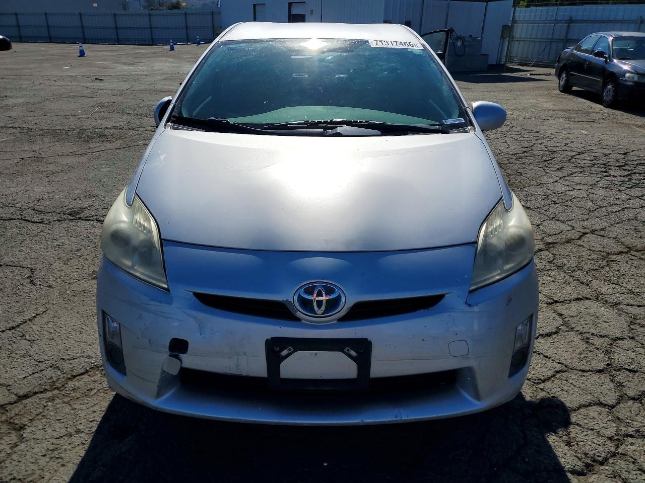 2010 Toyota Prius Iii - Image 5