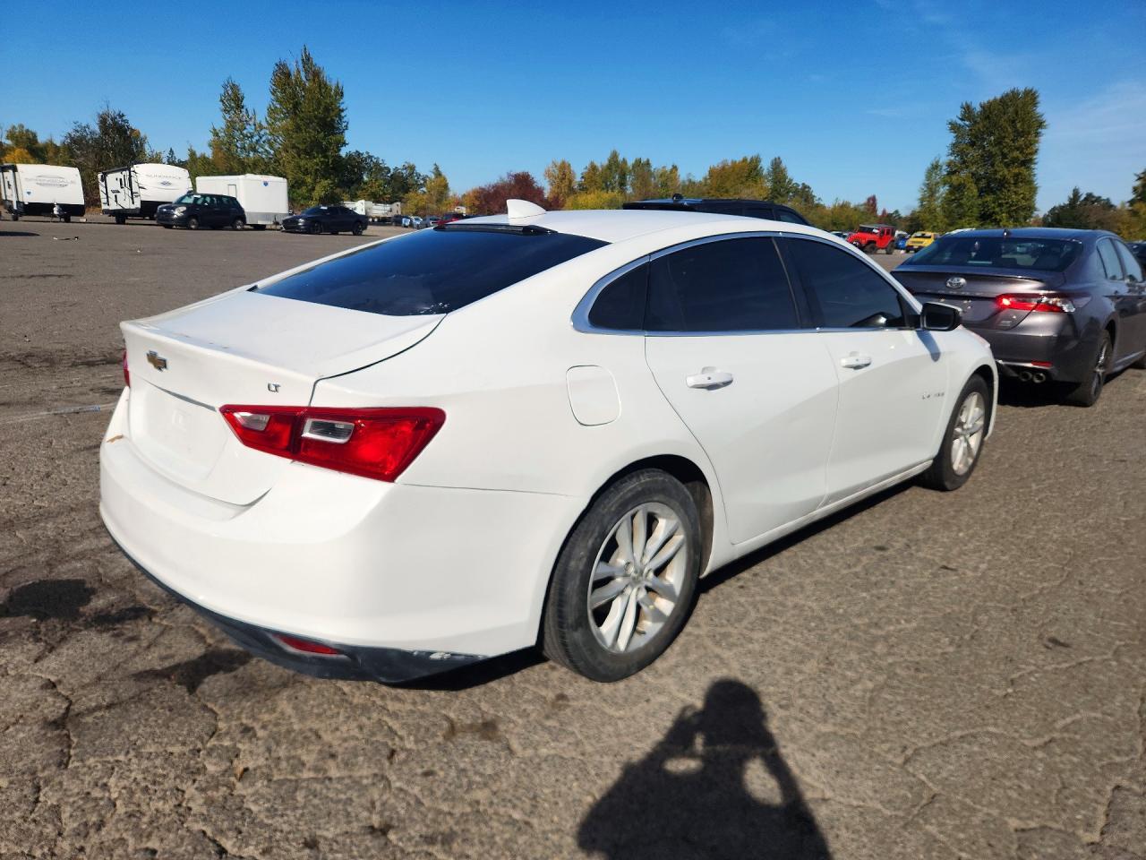 2016 Chevrolet Malibu Lt - Image 3