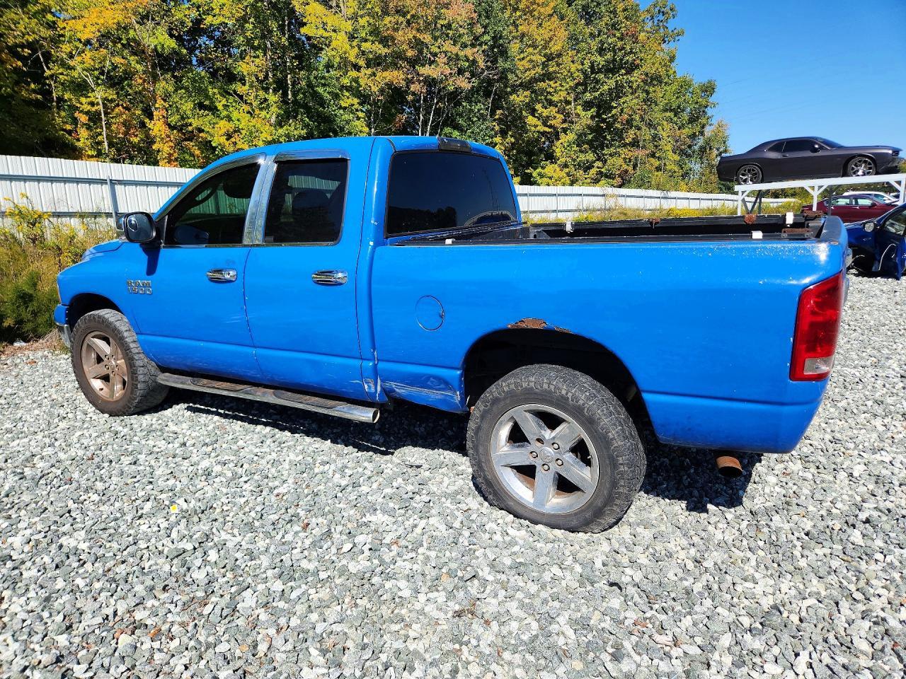 2003 Dodge Ram 1500 St - Фото 2