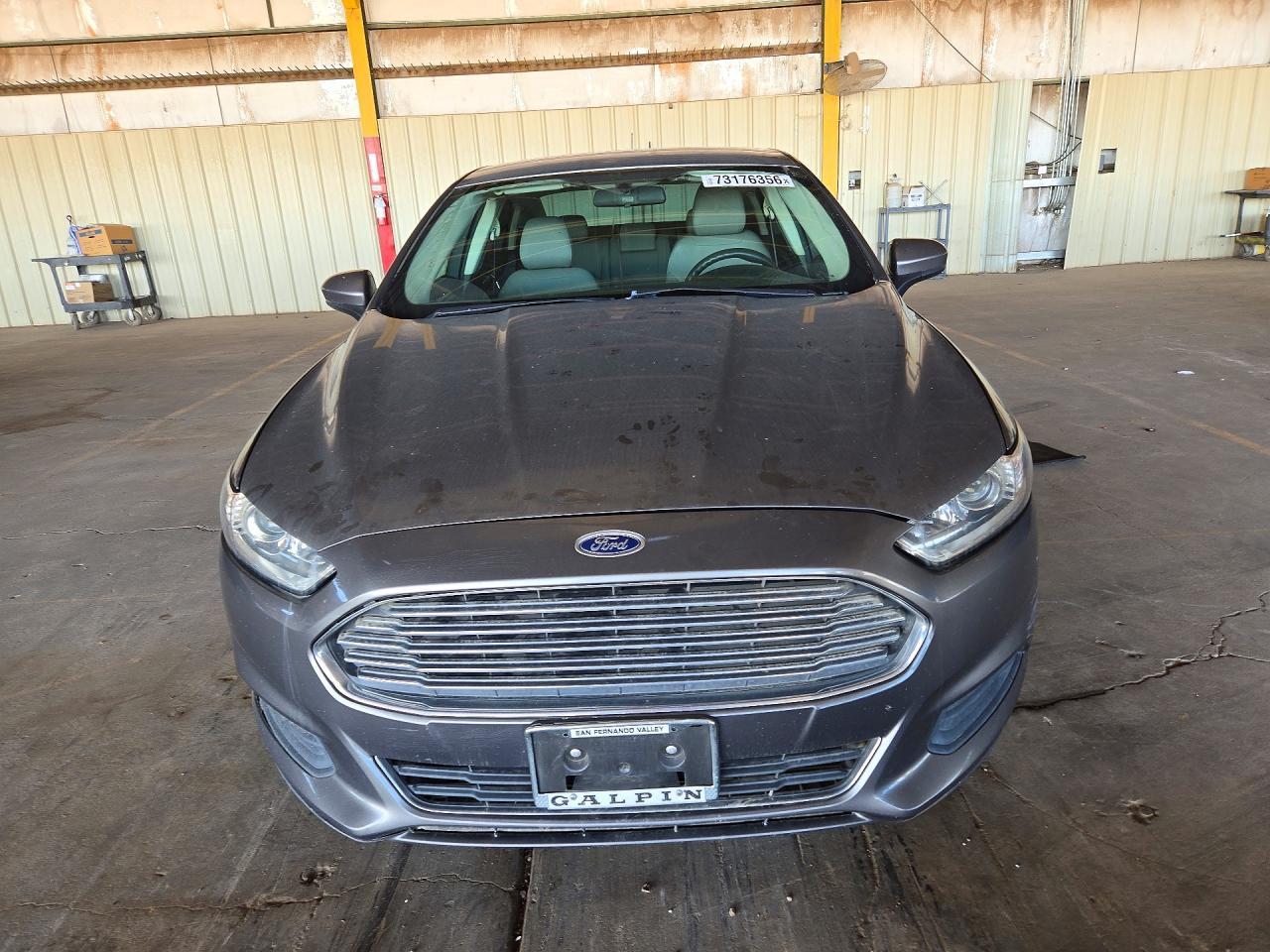 2013 Ford Fusion S - Фото 5