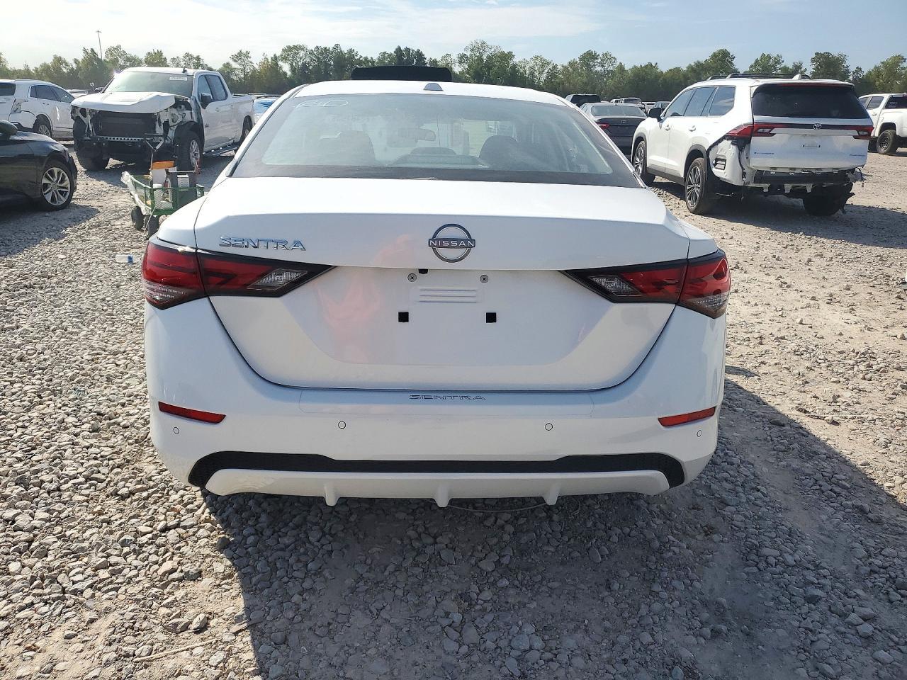 2025 Nissan Sentra Sv - Image 6