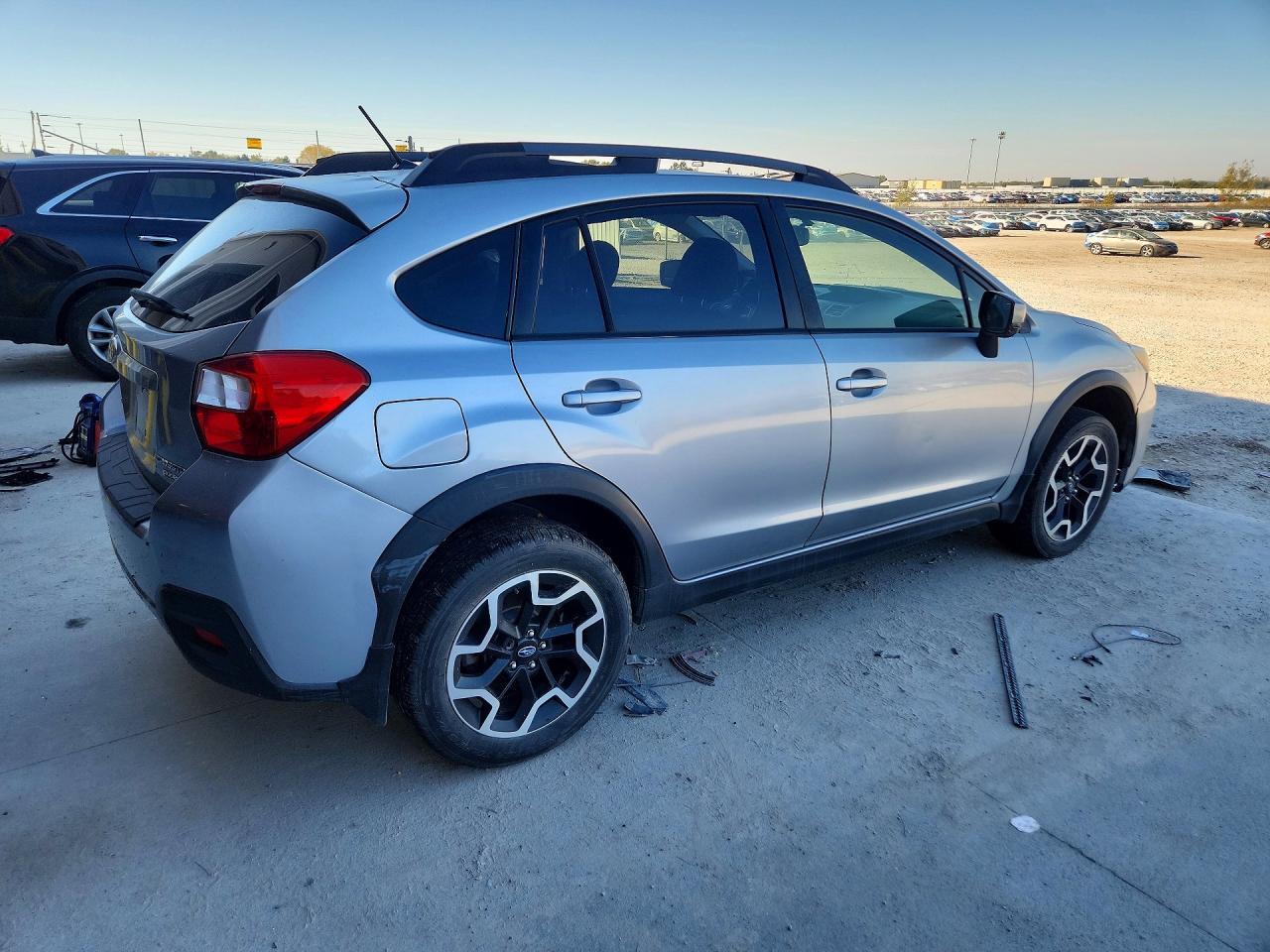 2016 Subaru Crosstrek Premium - Фото 3