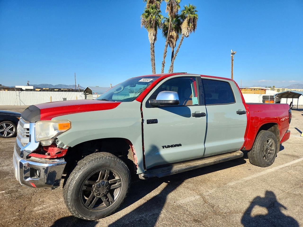 2014 Toyota Tundra Crewmax Platinum