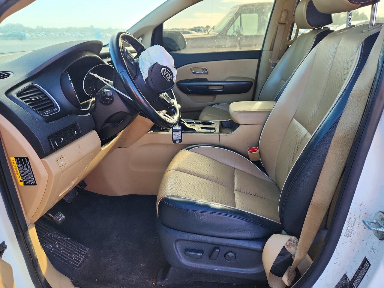 2020 Kia Sedona Ex - Image 7