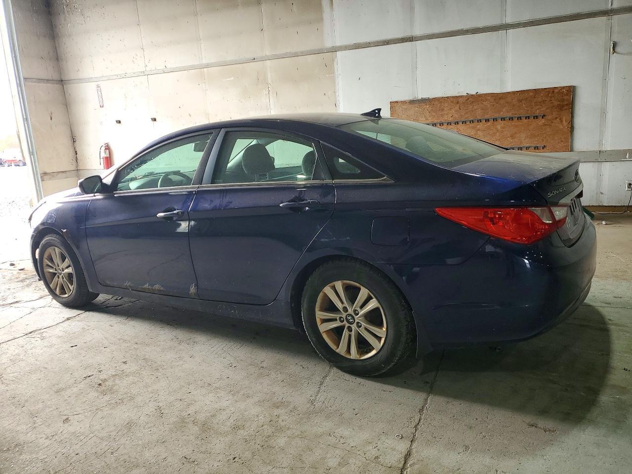 2013 Hyundai Sonata Gls - Фото 2