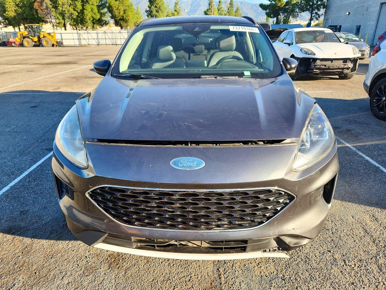 2020 Ford Escape Se - Фото 5