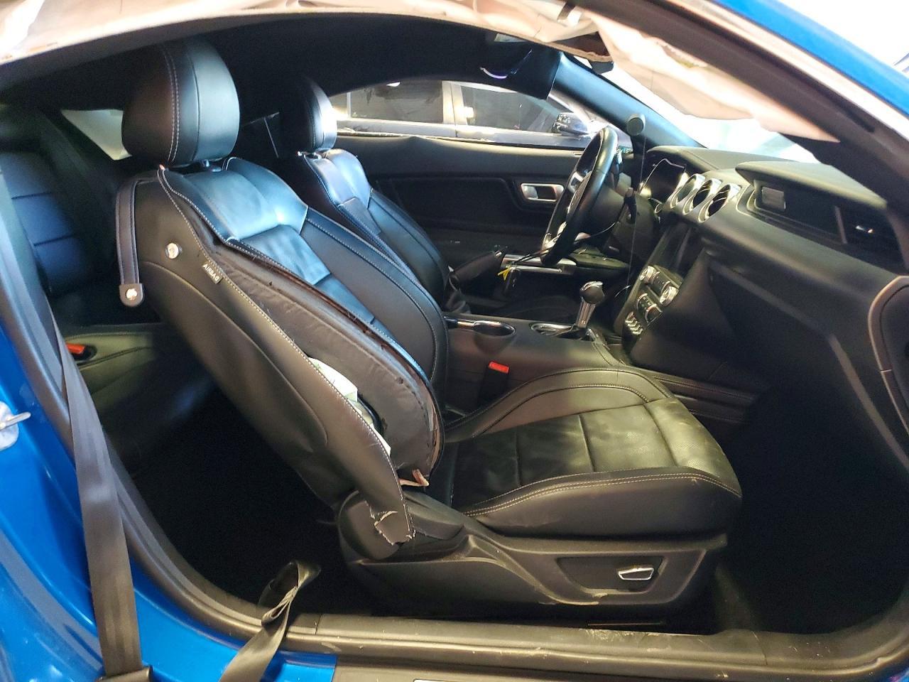 2019 Ford Mustang - Фото 7