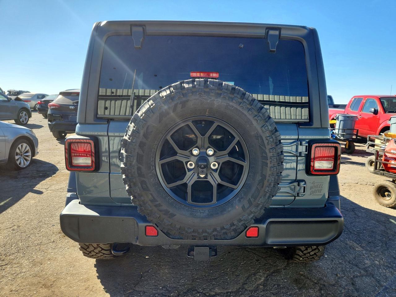 2026 Jeep Wrangler Sport - Фото 6