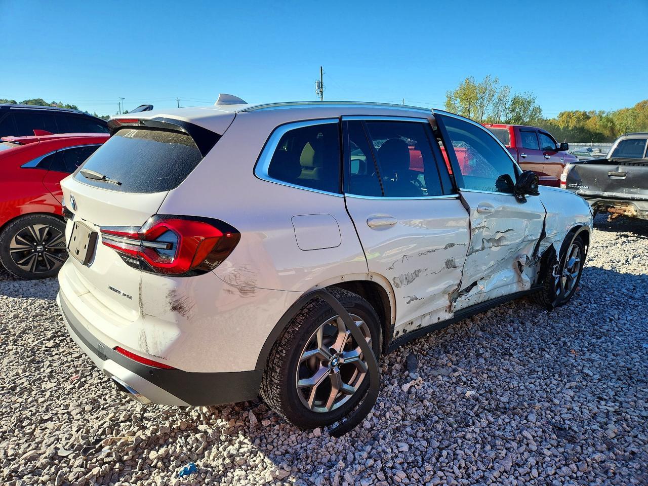 2022 BMW X3 xDrive30I - Фото 3