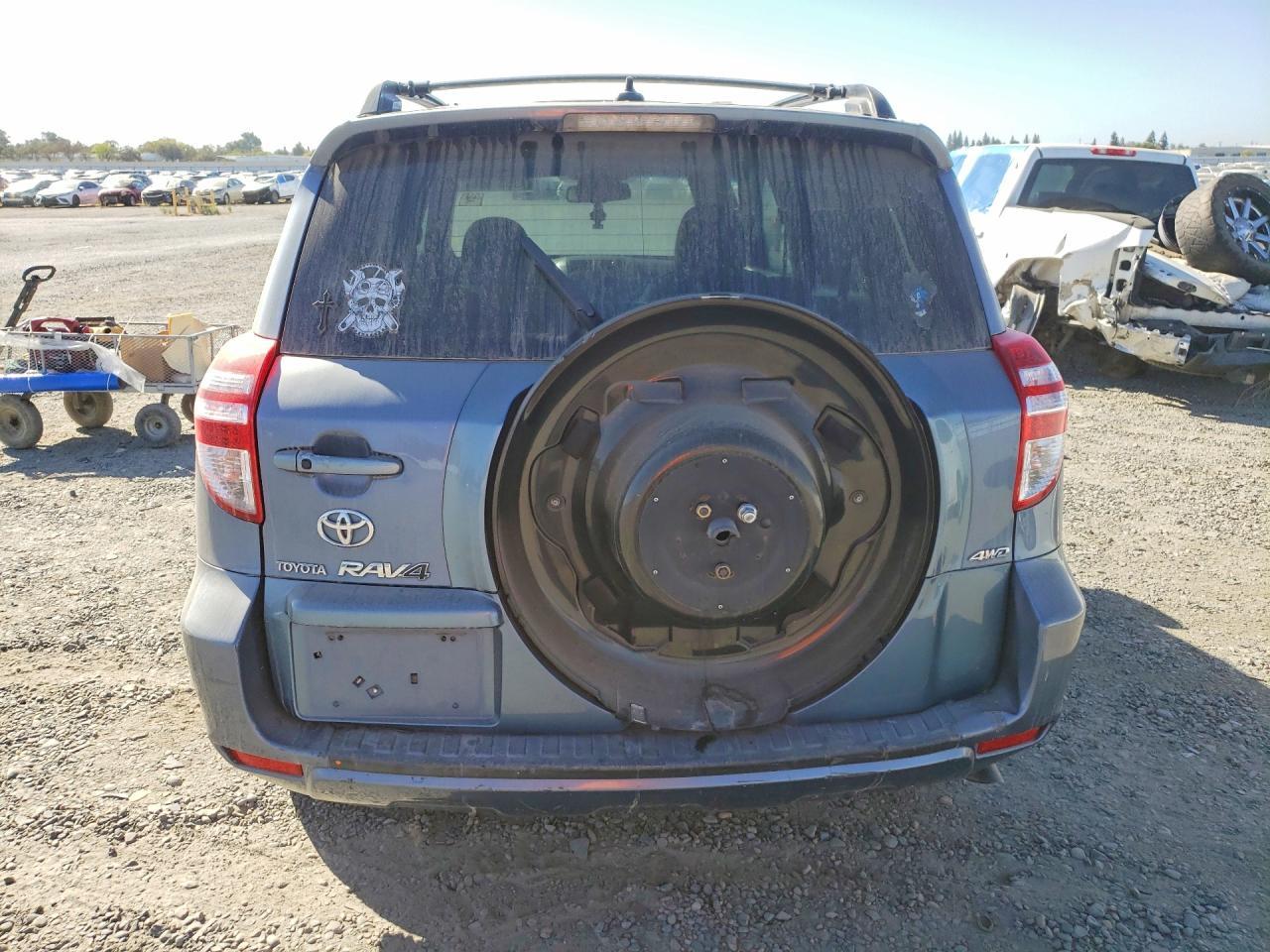 2009 Toyota Rav4 Limited - Image 6