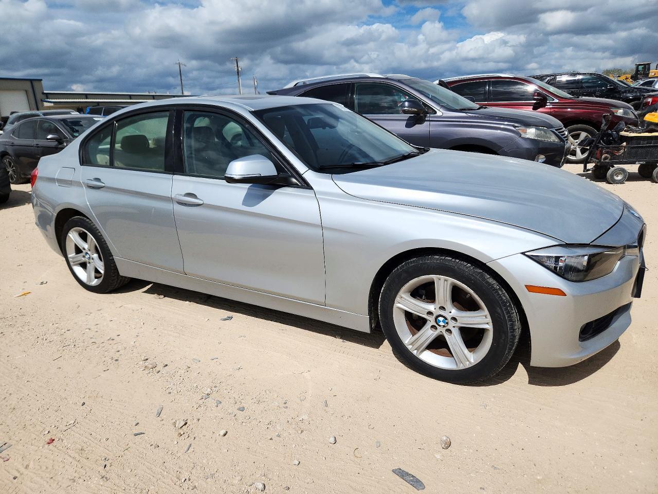 2012 BMW 328 I - Фото 4