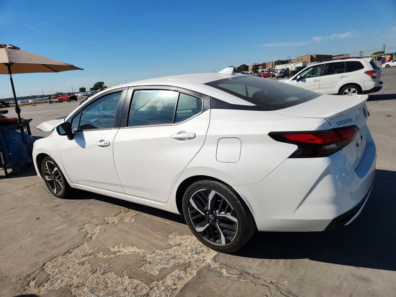 2025 Nissan Versa - Image 2