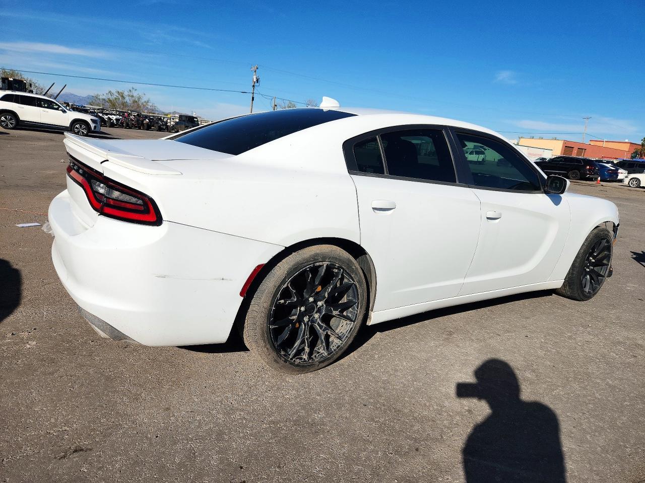 2017 Dodge Charger Sxt - Фото 3