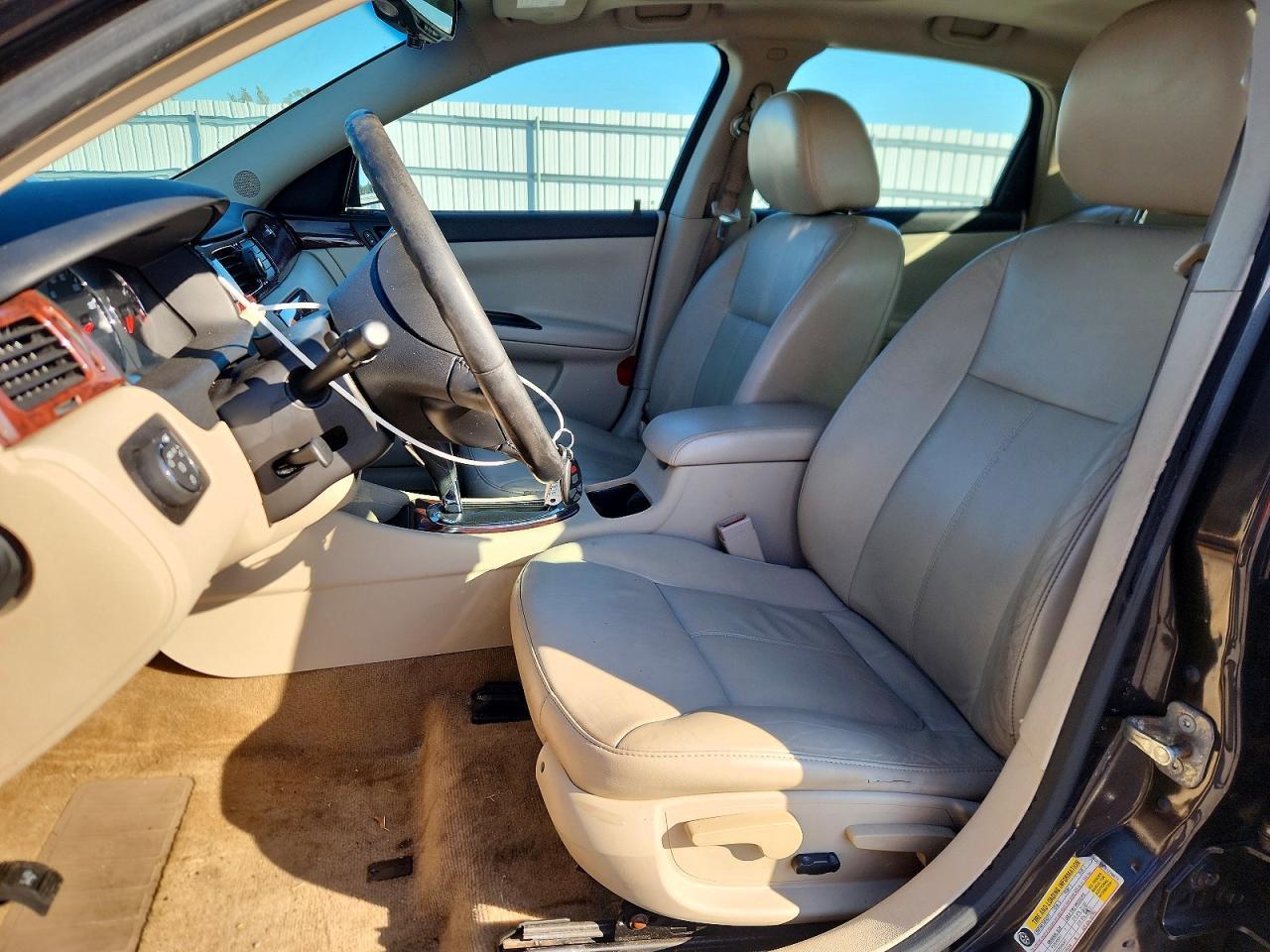 2009 Chevrolet Impala 2Lt - Фото 7