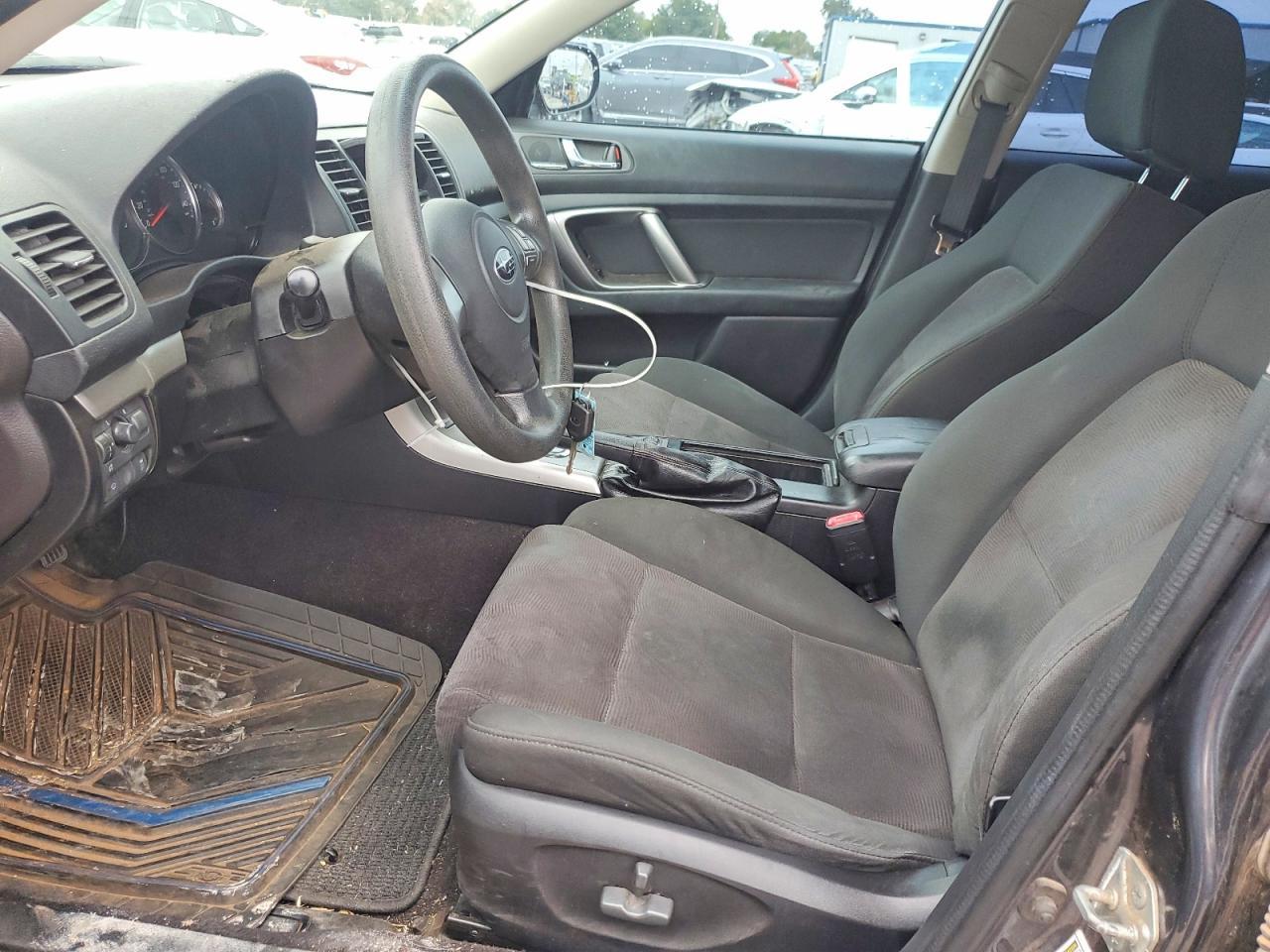2009 Subaru Outback 2.5I - Фото 7