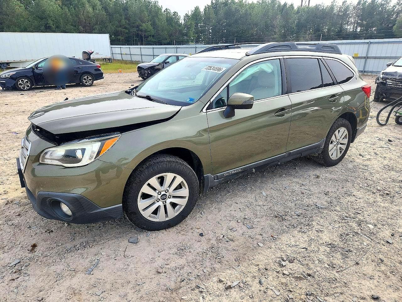 2015 Subaru Outback 2.5I Premium - Image 2