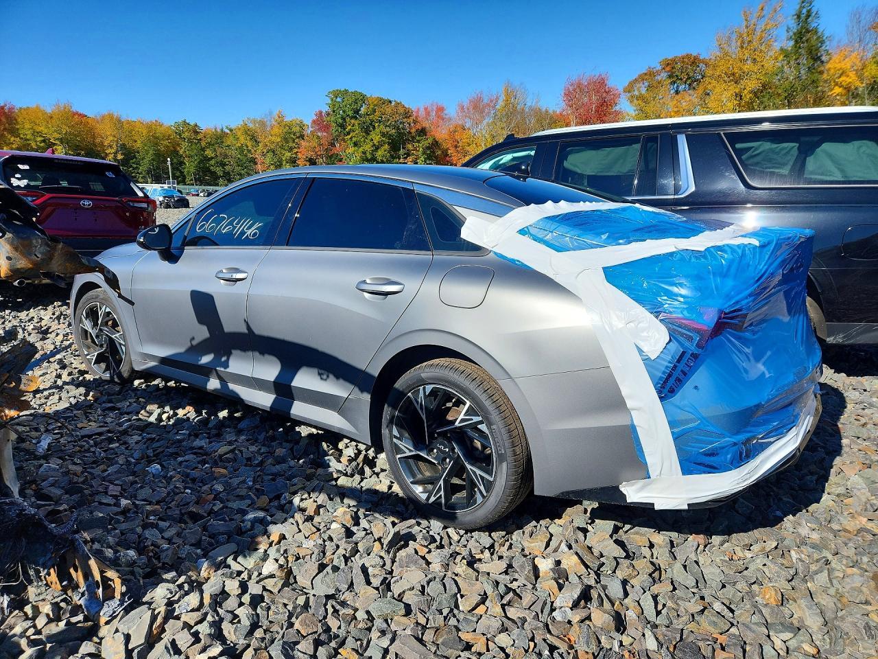 2025 Kia K5 Gt Line - Image 2