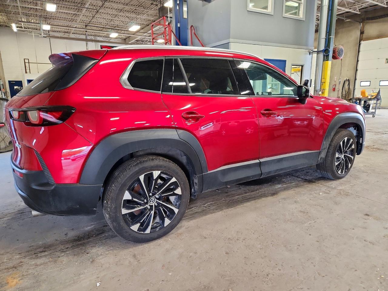 2025 Mazda Cx-50 Premium Plus - Фото 3