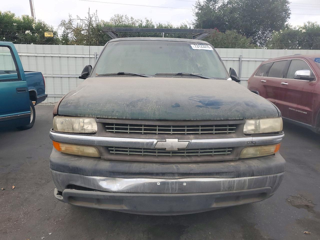 2002 Chevrolet Silverado C1500 - Фото 5