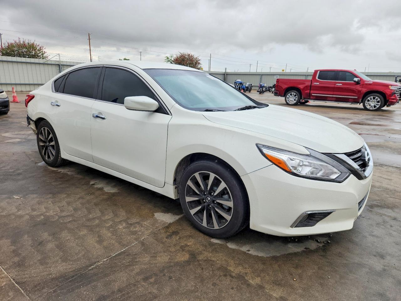 2017 Nissan Altima 2.5 Sv - Image 4