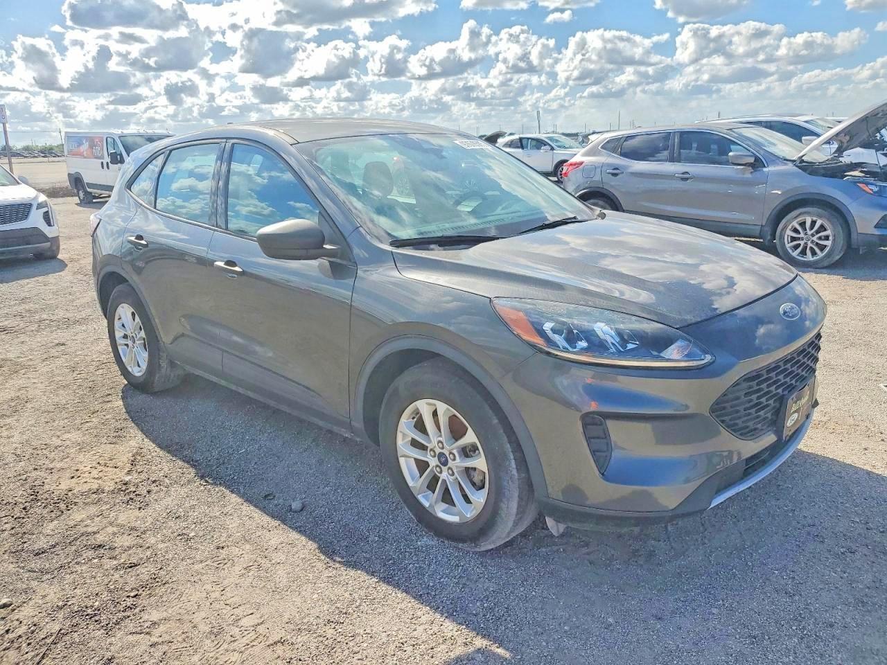 2020 Ford Escape S - Фото 4