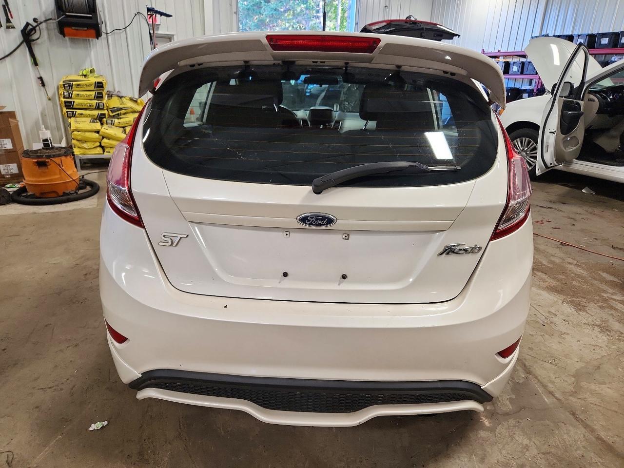 2016 Ford Fiesta St - Image 6