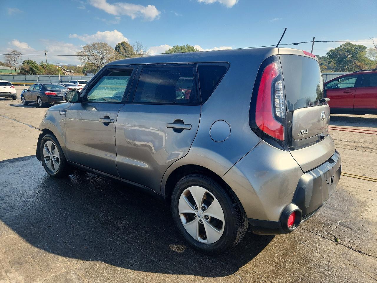 2016 Kia Soul Base - Image 2