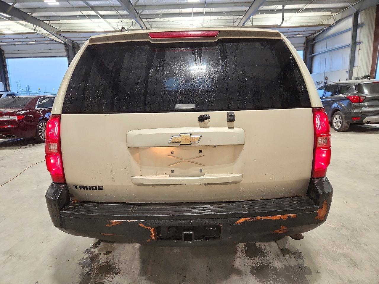 2009 Chevrolet Tahoe Special - Image 6