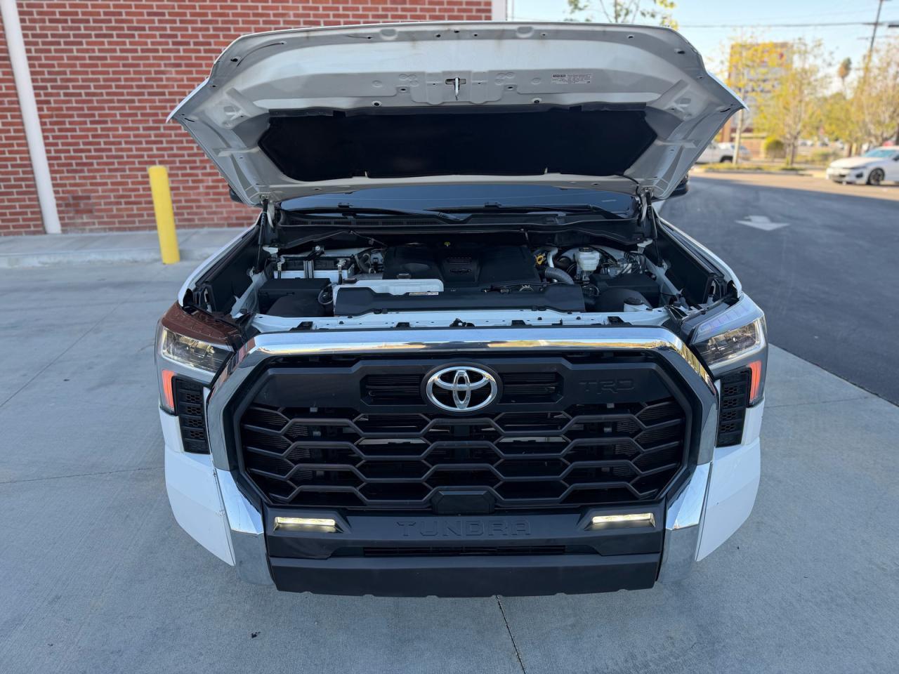 2024 Toyota Tundra Sr5 - Image 7