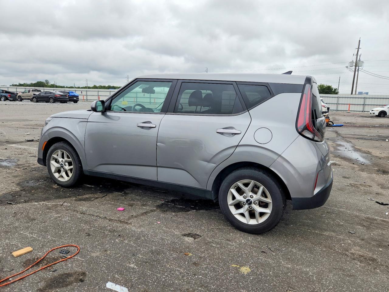 2023 Kia Soul Lx - Фото 2