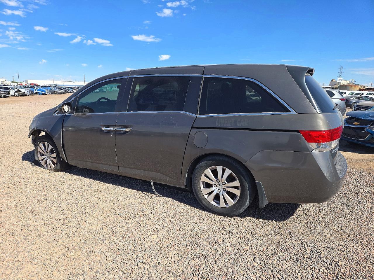 2014 Honda Odyssey Ex - Image 2