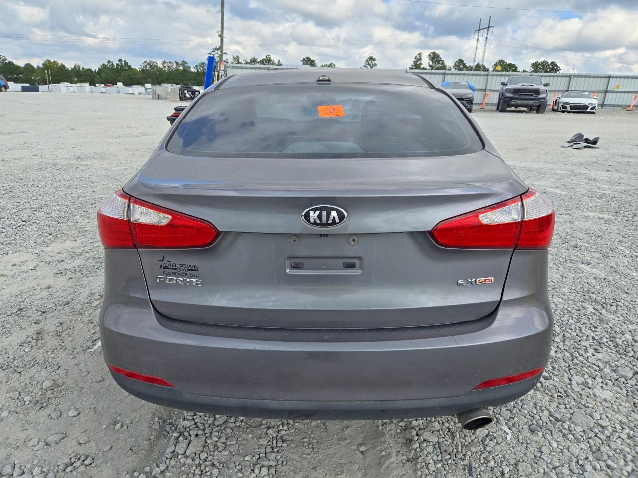 2016 Kia Forte Ex - Фото 6