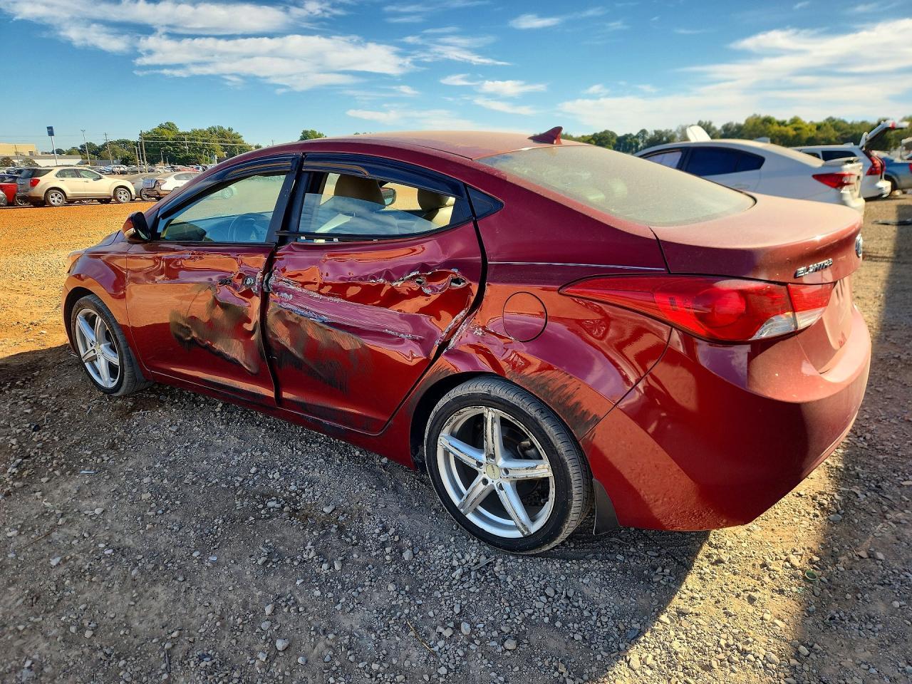 2011 Hyundai Elantra Limited - Фото 2