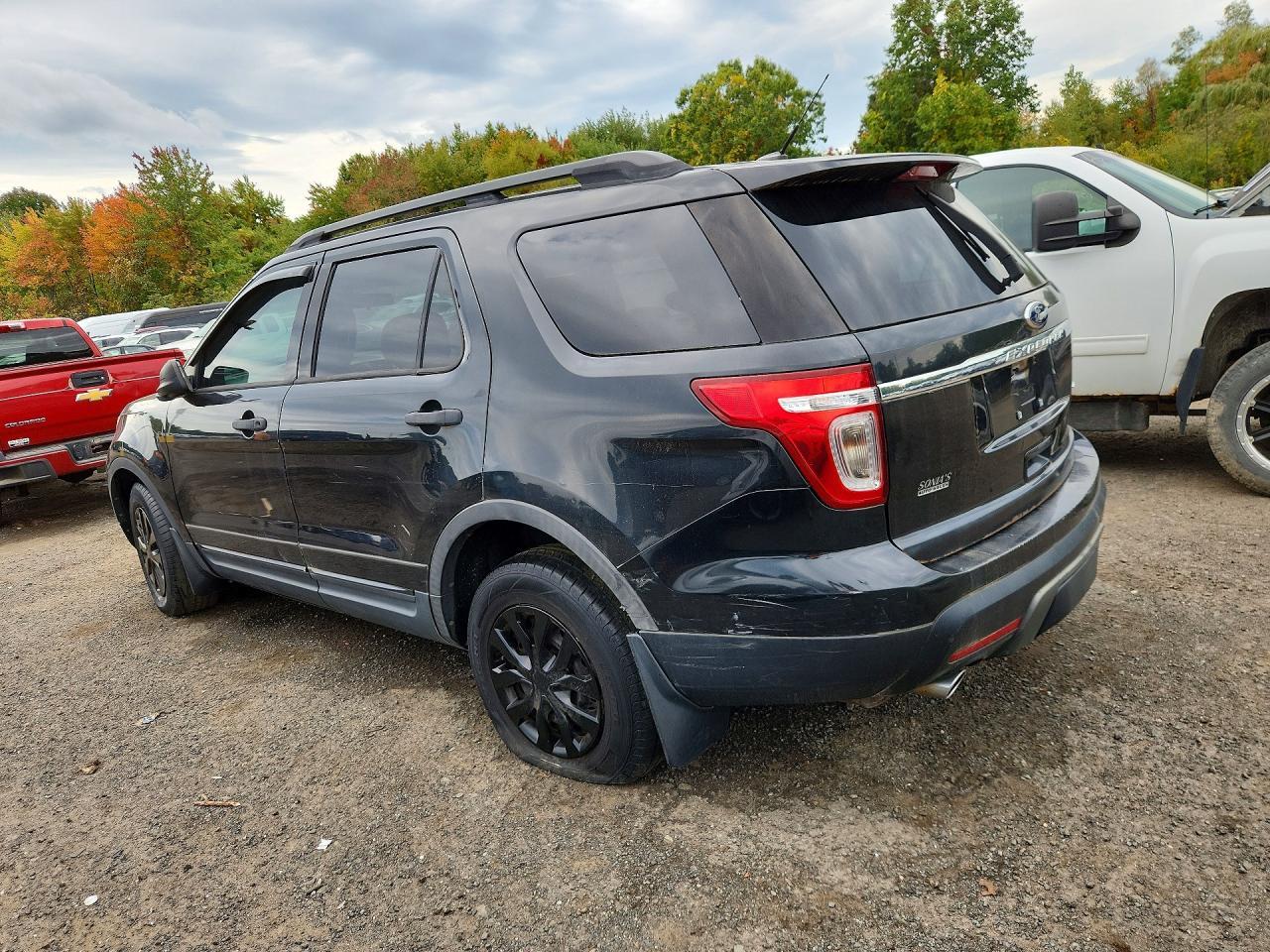 2013 Ford Explorer - Фото 2