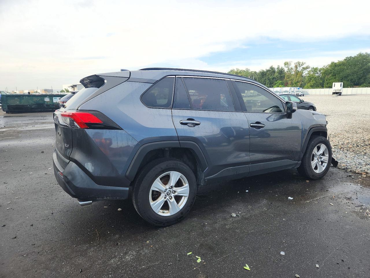 2019 Toyota Rav4 Xle - Фото 3