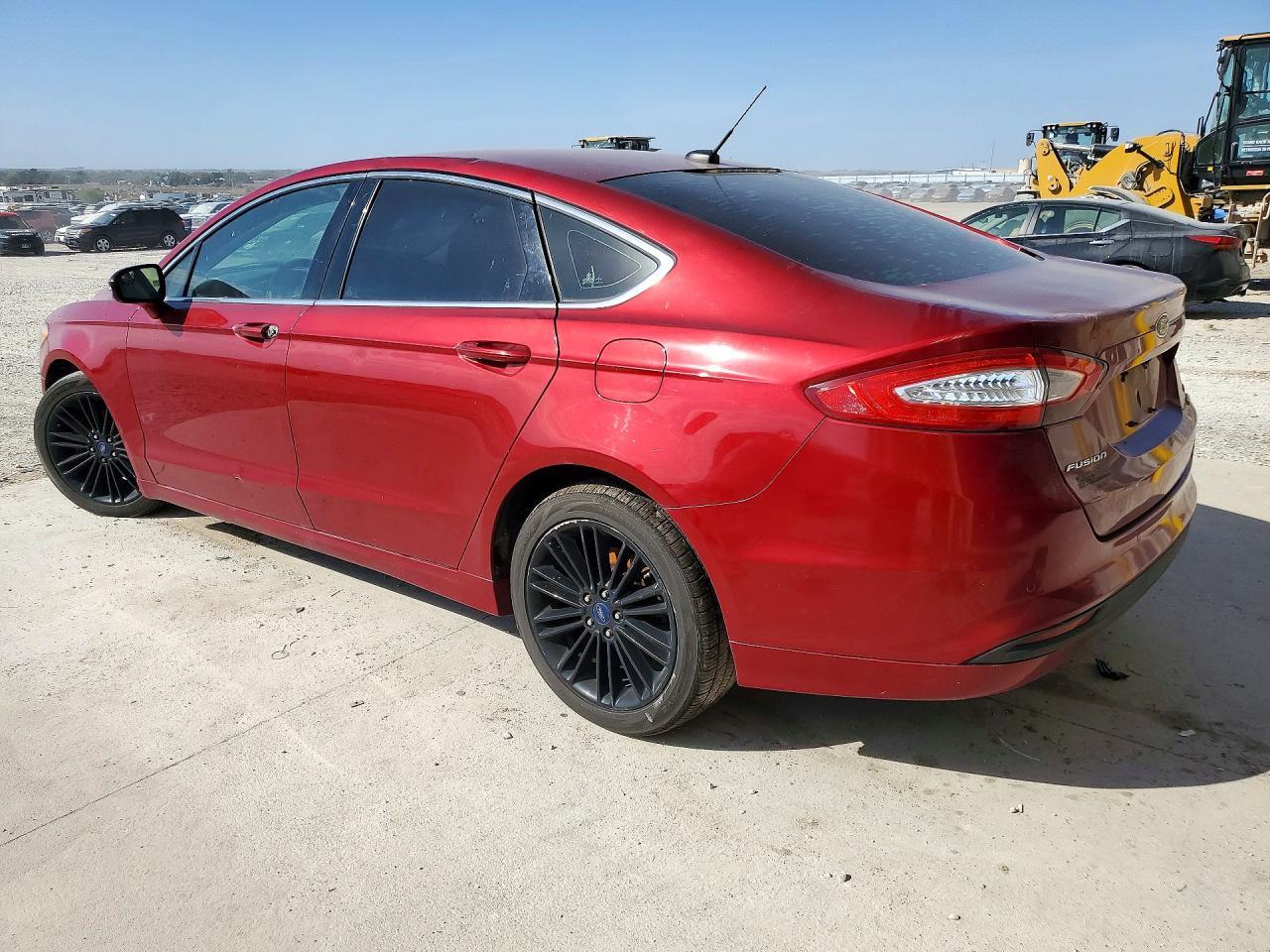 2016 Ford Fusion Se - Image 2