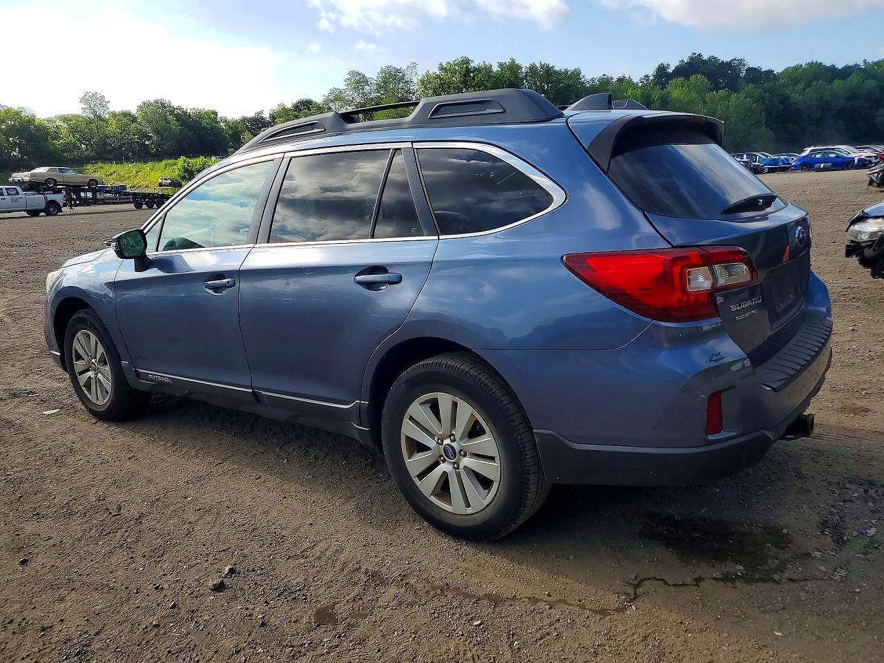 2017 Subaru Outback 2.5I Premium - Фото 2