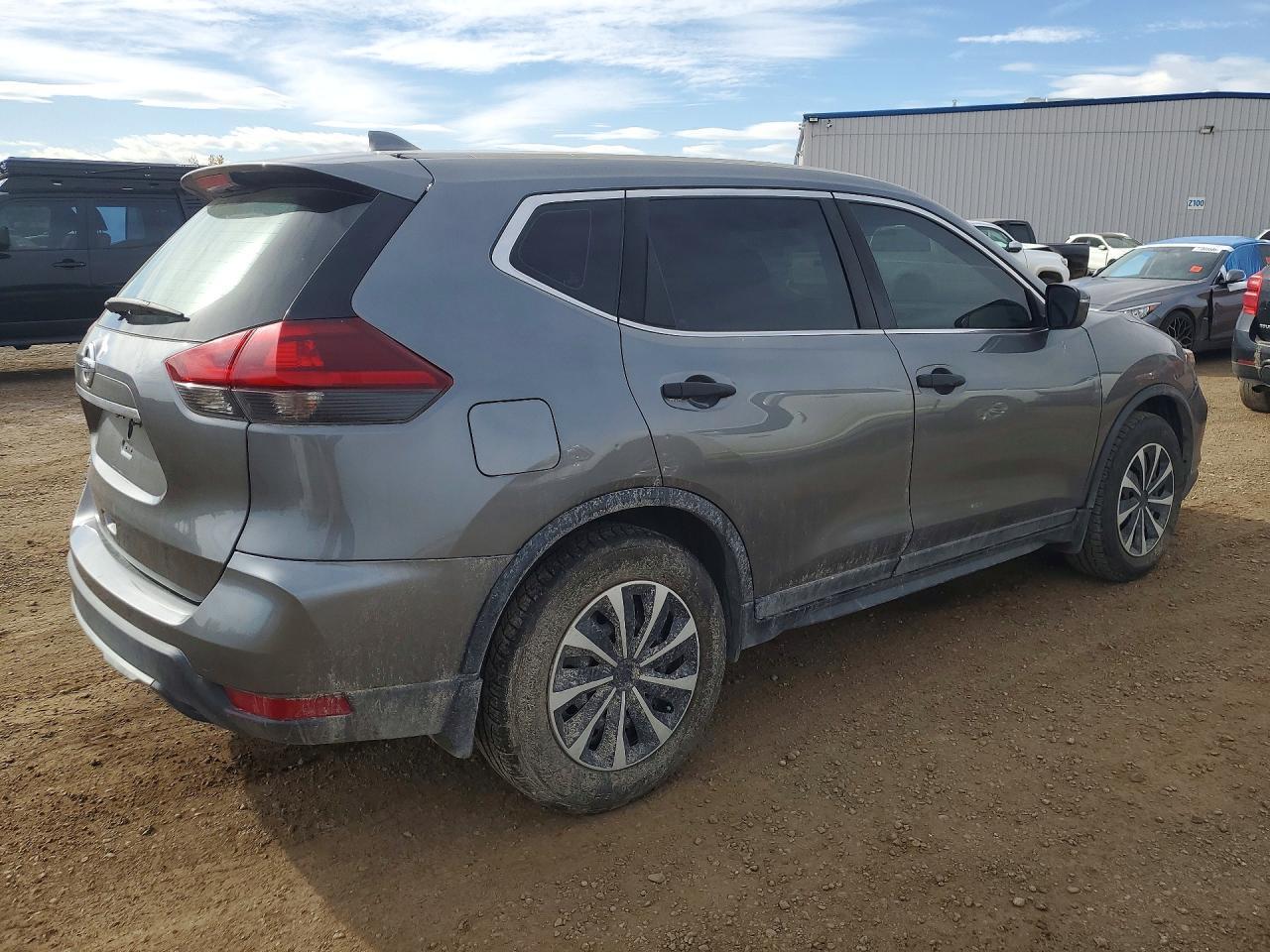 2018 Nissan Rogue S - Фото 3